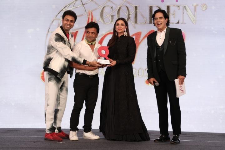 Brands Impact, Golden Glory Awards 2023, GGA, Parineeti Chopra, Award, Karishma Tanna
